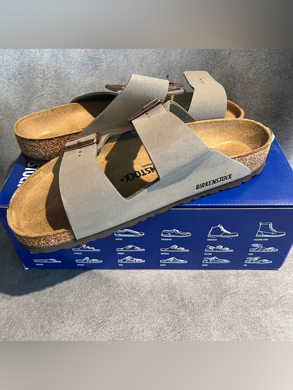 Birkenstock Women’s Arizona Sandals Stone Size 8 US 39 EU - Picture 5 of 14